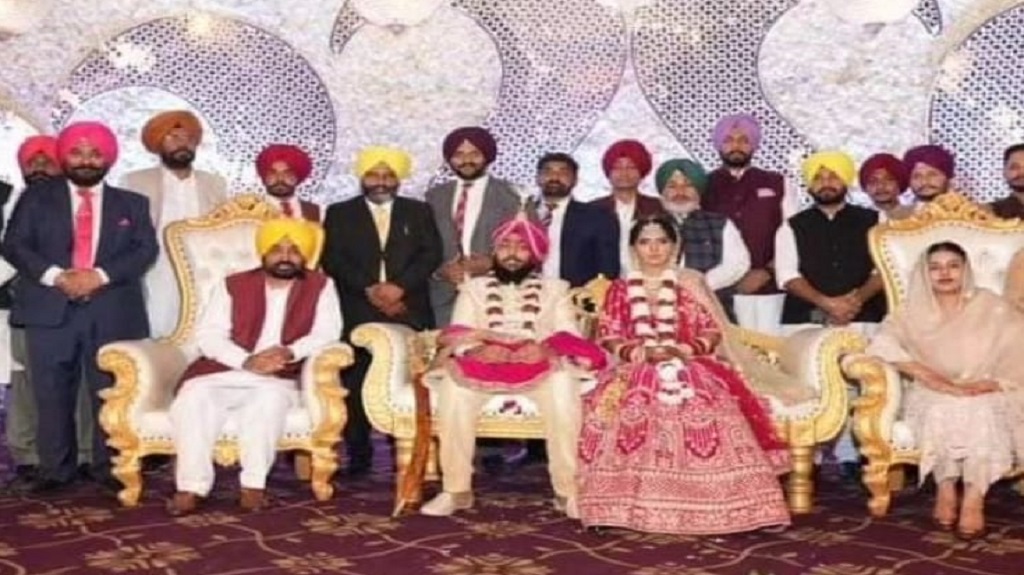 विधायक के बेटे की शादी में पहुंचे पत्नी समेत मुख्यमंत्री भगवंत मान