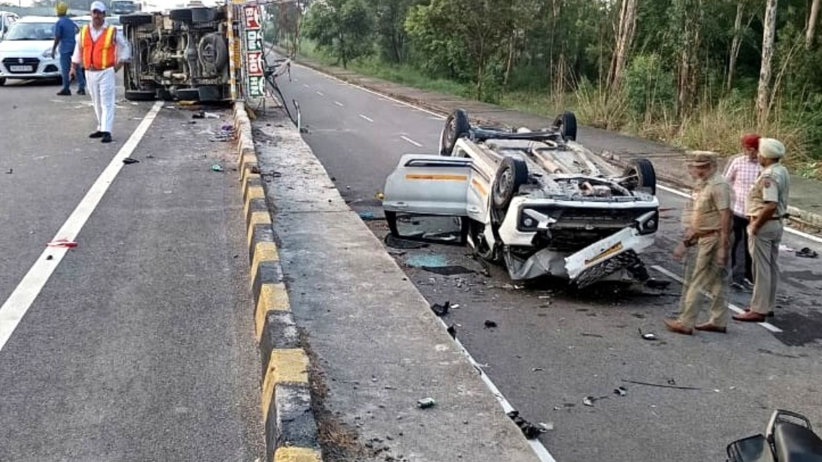 पंजाब में सुबह-सुबह कार और पिकअप की जबरदस्त टक्कर, 