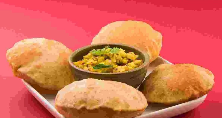 Make Poori Without Oil : इन 4 ट्रिक्स से बनाएं बिना 