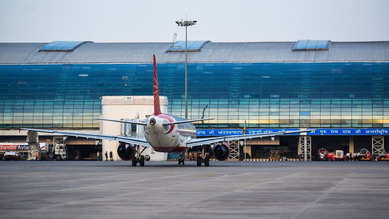 Amritsar Airport पर व्यक्ति के अंडरवियर से सोना बरामद, 