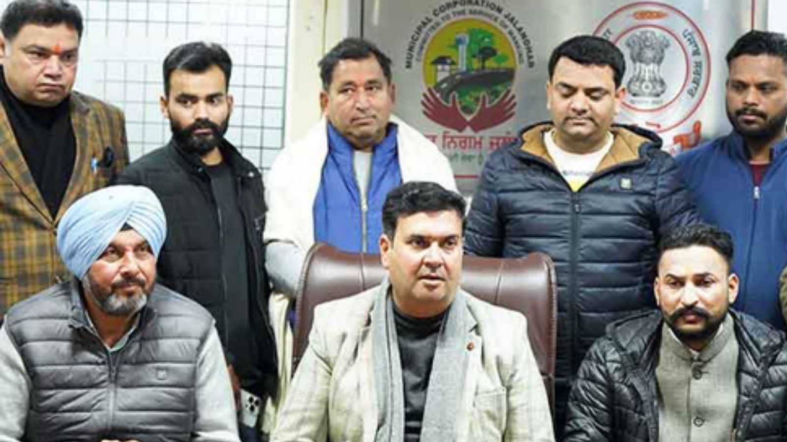 जालंधर के मेयर विनीत धीर का बड़ा फैसला, 