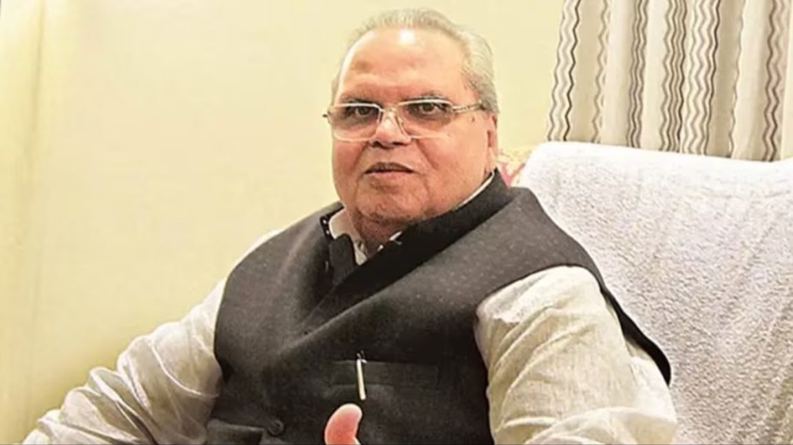 जो मामला मैंने उठाया उसी पर मेरे घर रेड, 