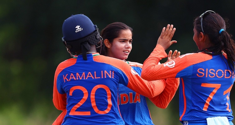 ICC U-19 Women T20 World Cup : परुणिका और वैष्णवी की 