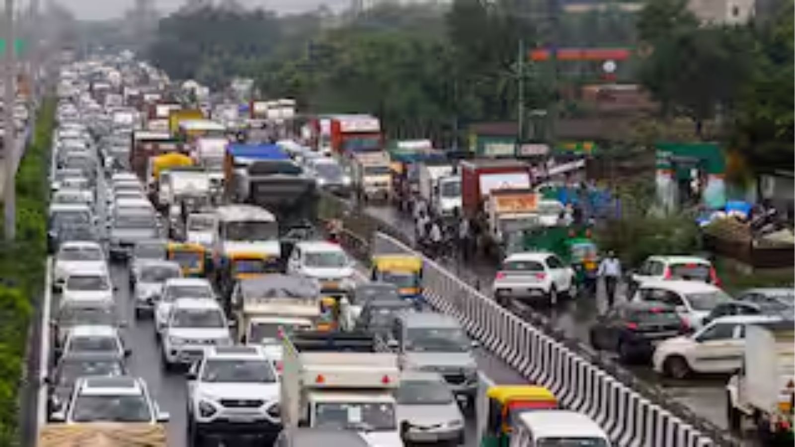 दिल्ली सरकार का यूटर्न, 