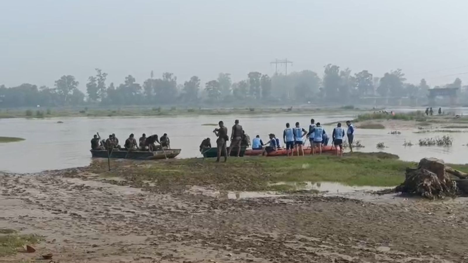 जालंधर में बाढ़ से निपटने के लिए NDRF, SDRF की टीमें पहुंची,