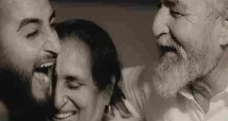 पंजाबी सूफी गायक खान साहब की मां का निधन,  