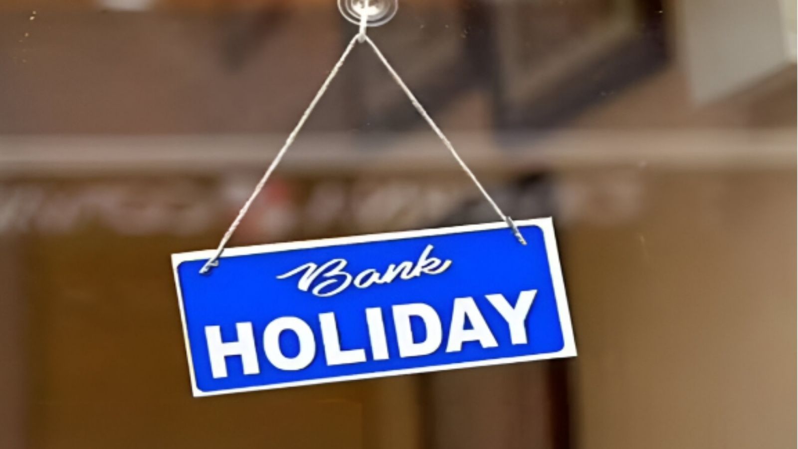 Bank Holiday : 