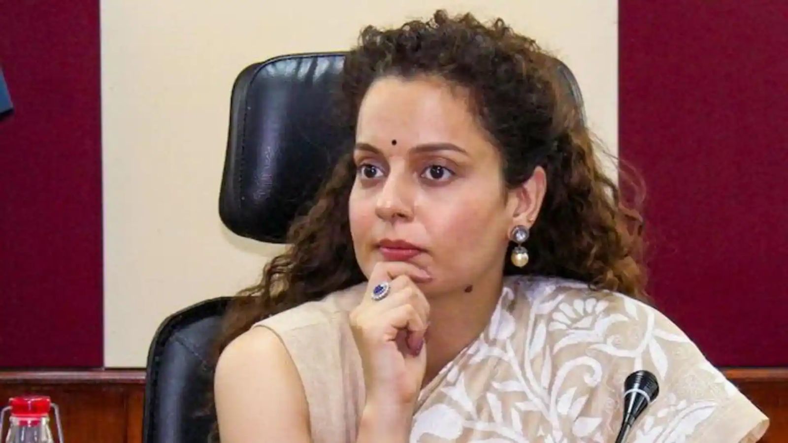 कंगना रनौत को सुप्रीम कोर्ट से बड़ा झटका, 