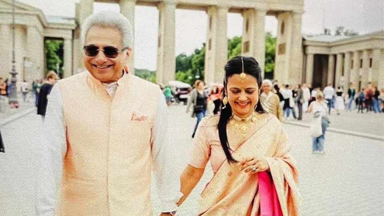 शादी के बंधन में बंधी सांसद महुआ मोइत्रा, 