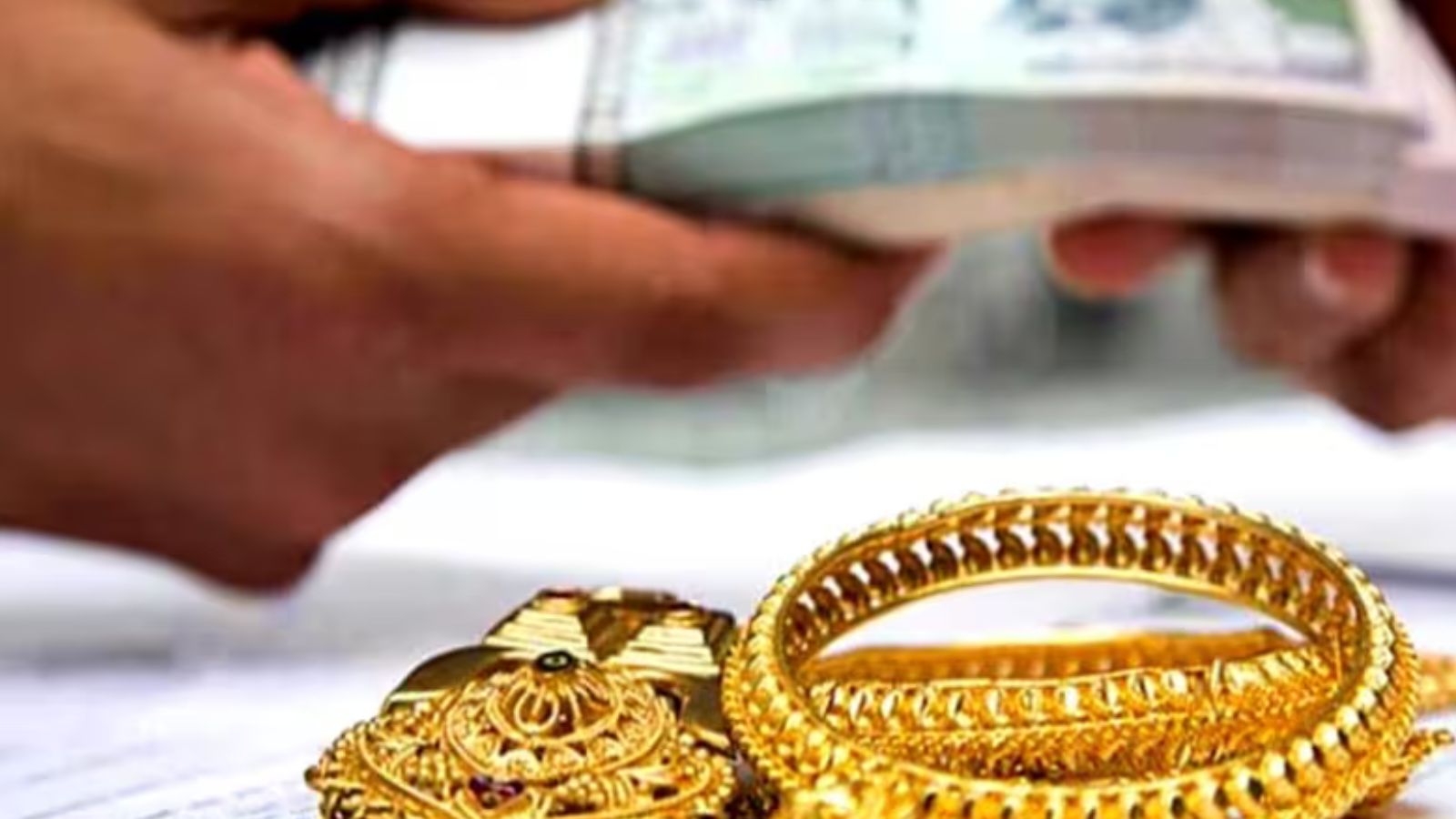 अगर आप भी लेने वाले हैं गोल्ड लोन तो जान लें नए नियम, 