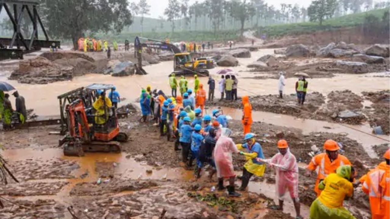 वायनाड में लैंडस्लाइड से अब तक 276 मौतें,