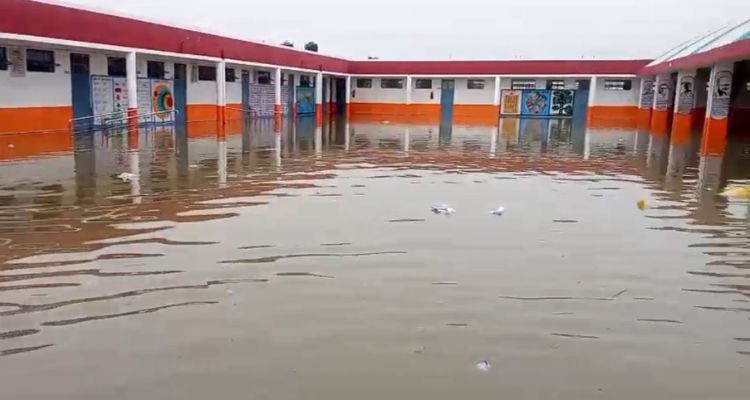 पंजाब में छुट्टियों के बावजूद खुला स्कूल, 