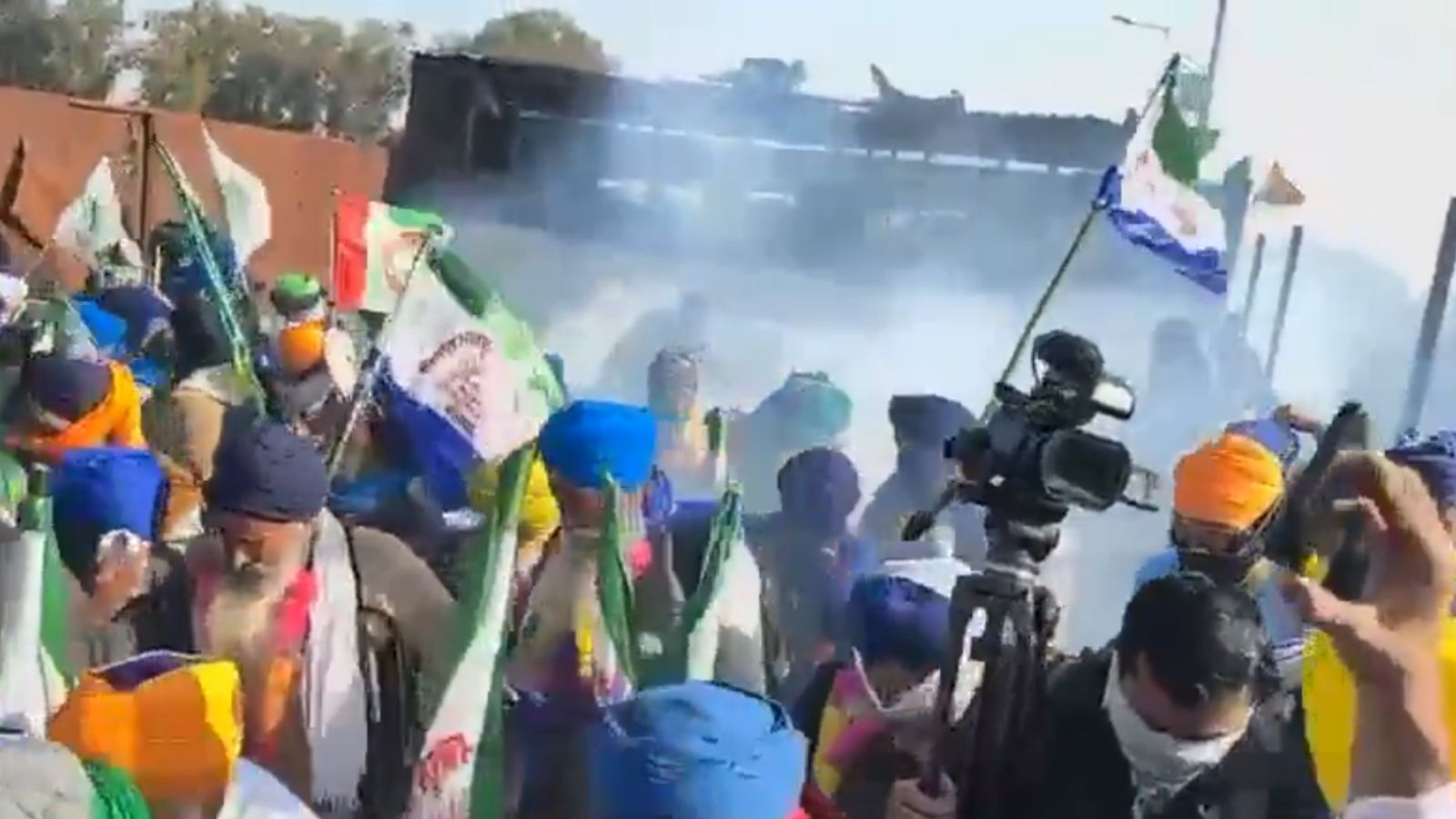 Farmer Protest : शंभू बॉर्डर पर तनाव का माहौल, 