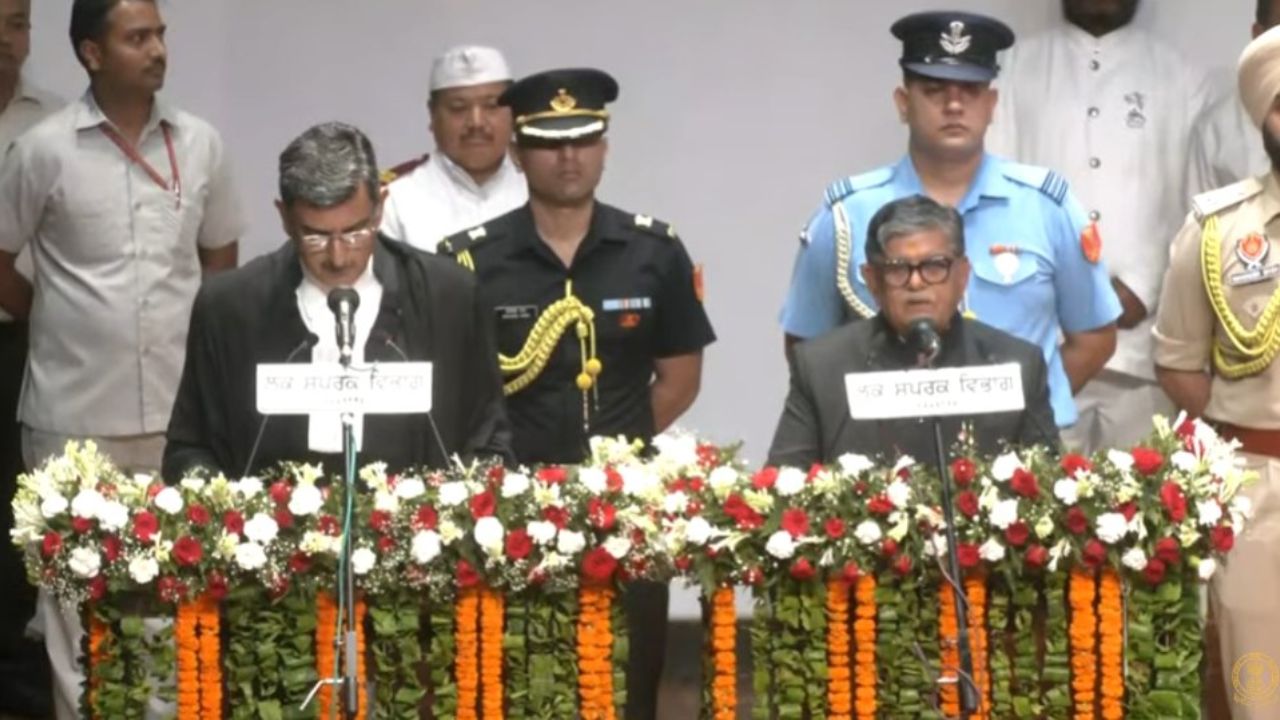 पंजाब के नए गवर्नर गुलाब चंद कटारिया ने ली शपथ