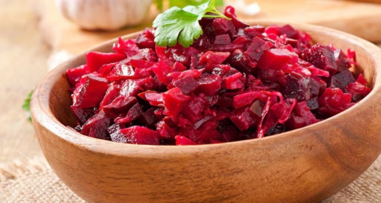 Health Benefits of Beetroot : सर्दियों में ओवरऑल हेल्थ के लिए अच्छा