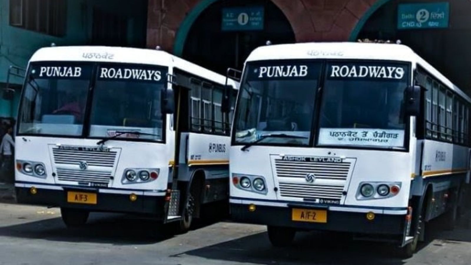 जालंधर समेत पंजाब में सरकारी बसों का चक्का जाम, 