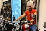 ਪੰਜਾਬੀ ਗਾਇਕ Rajvir Jawanda ਦੀ ਸਿਹਤ ਨੂੰ ਲੈ ਕੇ ਵੱਡੀ Update:ਕਈ ਮਸ਼ਹੂਰ ਹਸਤੀਆਂ ਹਸਪਤਾਲ ਪਹੁੰਚੀਆਂ 