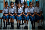 टीचर ने स्कूल में लड़कियों के उतरवाए कपड़े, 