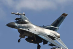  F-16 लड़ाकू विमान क्रैश, पायलट की मौ'त, 
