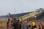 Major train accident in UP, two trains collided head-on and got derail...