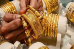 सोना खरीदने वालों के लिए खुशखबरी, 
