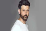 On Hrithik's birthday, the makers of 'Fighter' paid tribute, shared the video of the set and wrote - Hrithik lights up the screen.