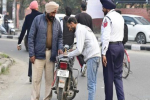 अगर नहीं हुआ यह कागज तो कटेगा सीधा चालान, 