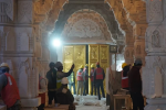 Ayodhya Ke Ram : प्राण प्रतिष्ठा से पहले राम मंदिर के 