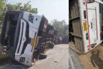 Bus accident on highway in Maharashtra, 9 people died in the accident...