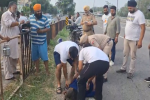 गोराया में कार और मोटरसाइकिल में टक्कर,