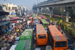 दिल्ली में भारी गाड़ियों की एंट्री बैन, 