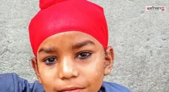 संगरूर के लहरागागा के गांव बखोरा खुर्द में तेज रफ्तार ऑल्टो कार ने सैर कर रहे 5 बच्चों को टक्कर मार दी। इस हादसे में 12 साल के बच्चे युद्धवीर की मौत हो गई है।